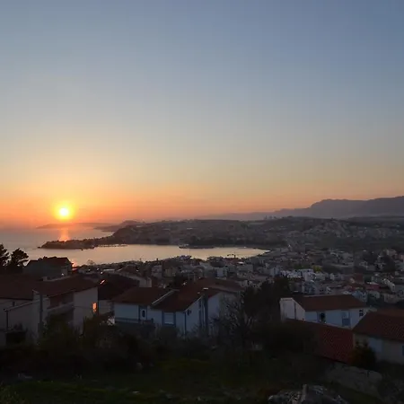 Panorama *